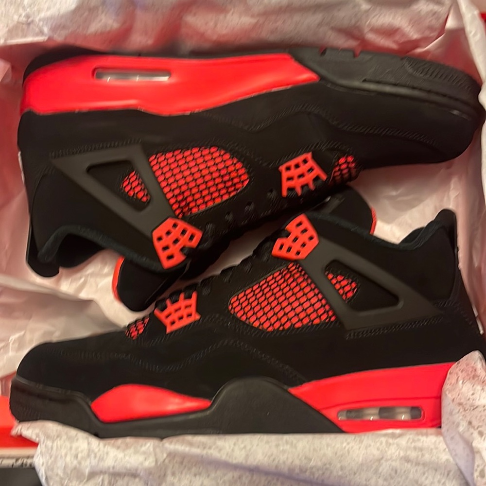 Jordan bred 4s